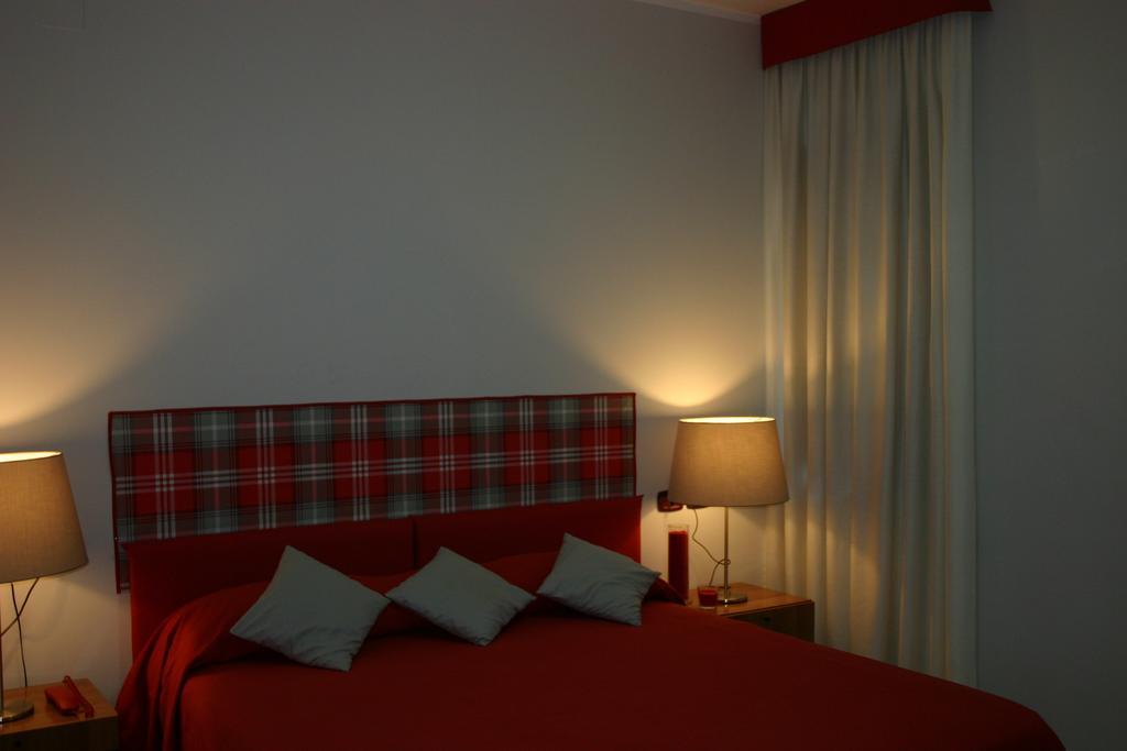 Hotel Hobbit Melito di Napoli Luaran gambar