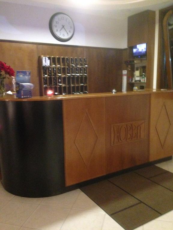 Hotel Hobbit Melito di Napoli Luaran gambar